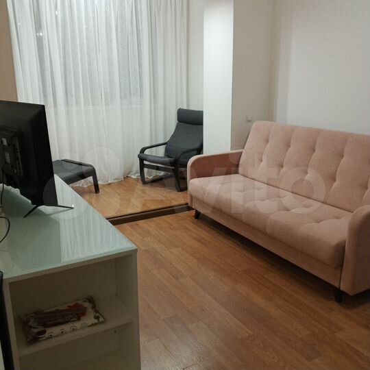 Квартира-студия, 32 м², 1/9 эт.