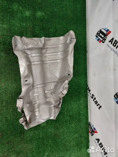 Тепловой экран Bmw 116I F20 N13B16A 2012