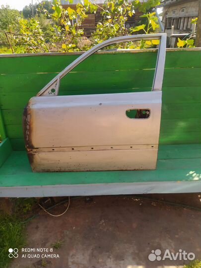 Дверь на акцент