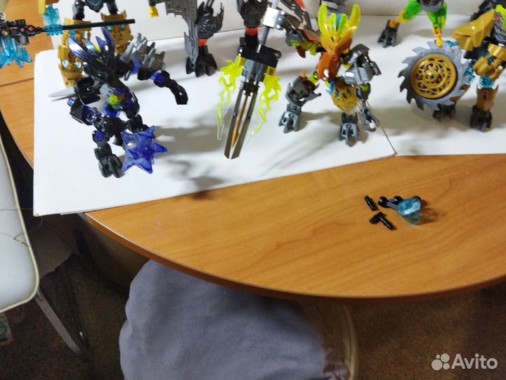 Lego bionicle