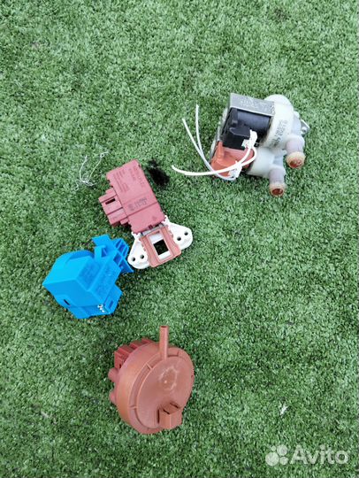 Устройство блокировки люка стиральной Gorenje