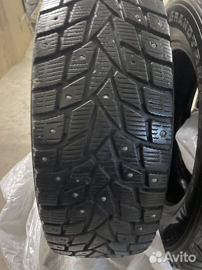 Dunlop Grandtrek Ice 02 225/65 R17 106T