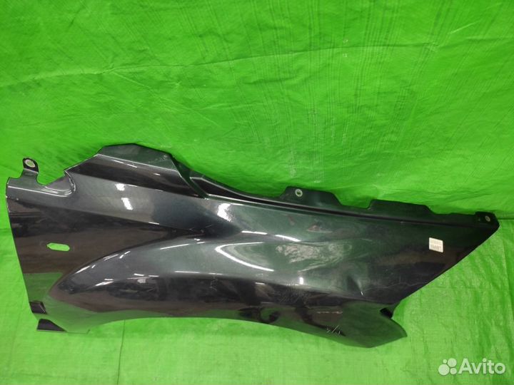 Крыло переднее правое Европа Dodge Caliber 06-11