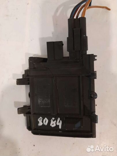 Резистор печки Ауди 80 Б4 Audi 80 B4