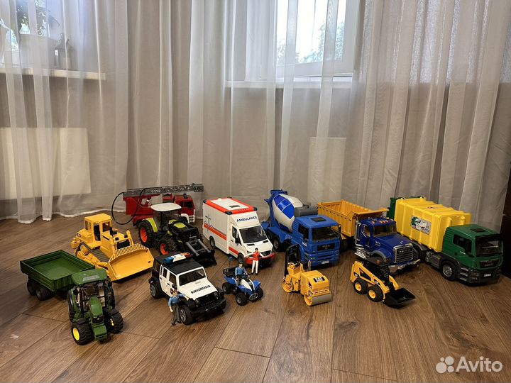 Машинки Bruder