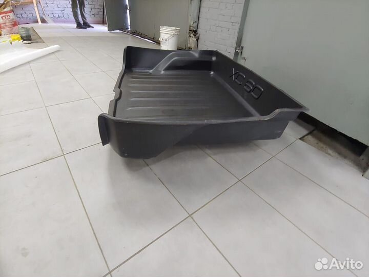 Коврик багажника оригинальный Volvo XC60 с 08-17г