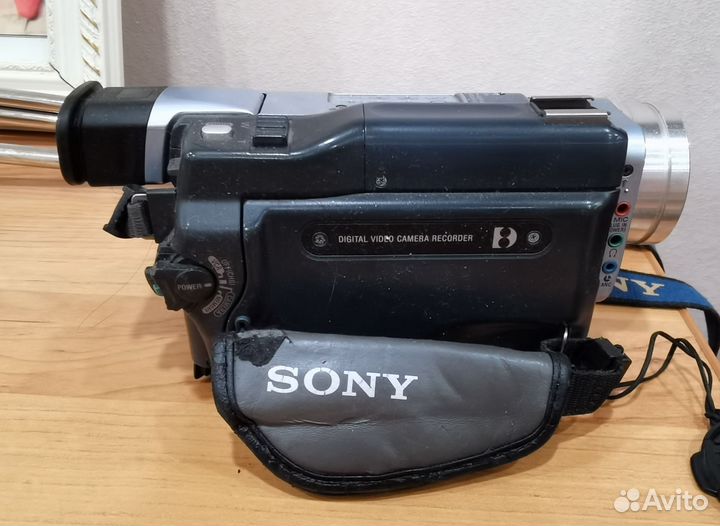 Видеокамера sony кассетная