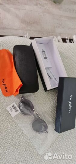 Солнцезащитные очки италия