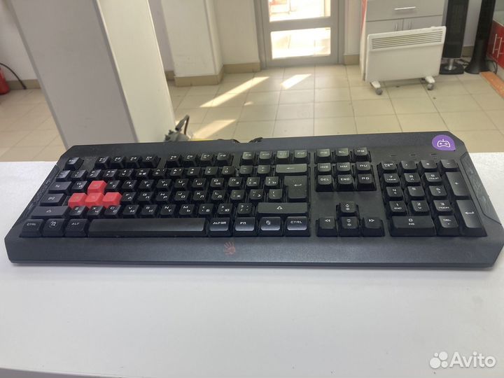 Сп23) Игровая клавиатура Bloody Q100
