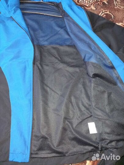 Спортивный костюм