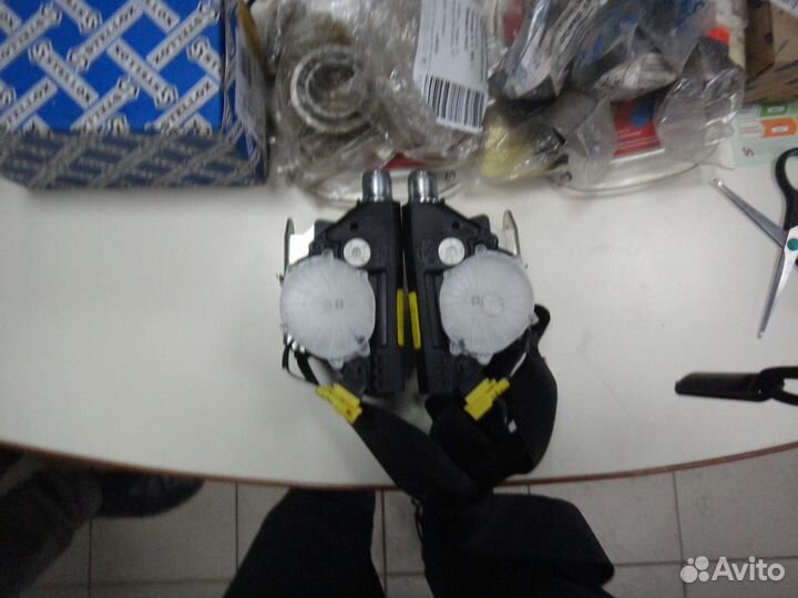 Ремень безопасности bmw f10 72119164051