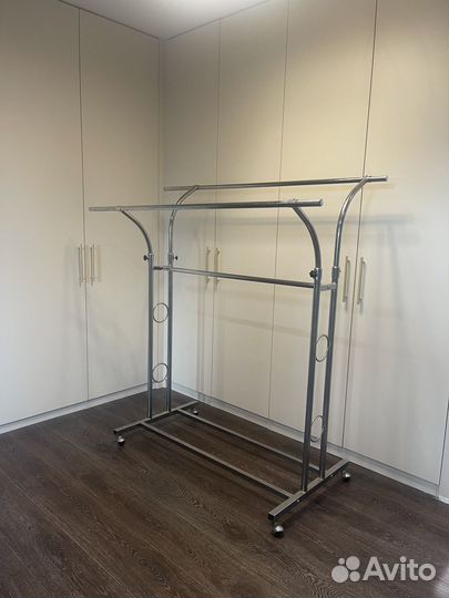 Вешало для одежды