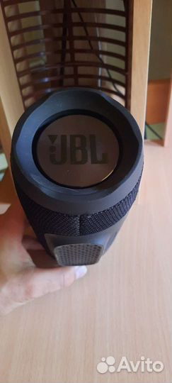 Колонка jbl charge 3