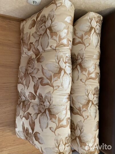 Подушки для дивана