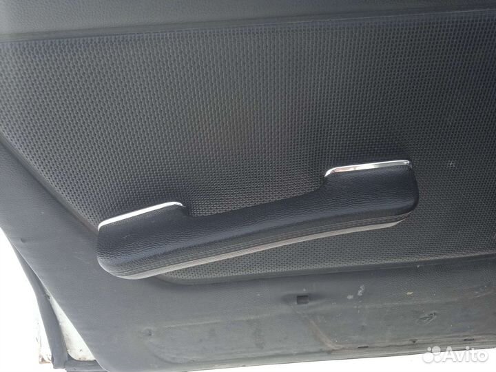 Ручки дверей салонные задние Mercedes w123 мерс