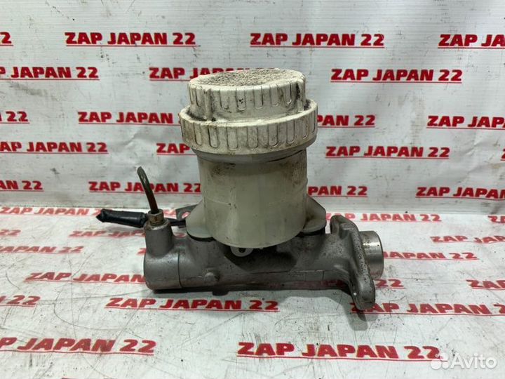 Главный тормозной цилиндр Mitsubishi Challenger