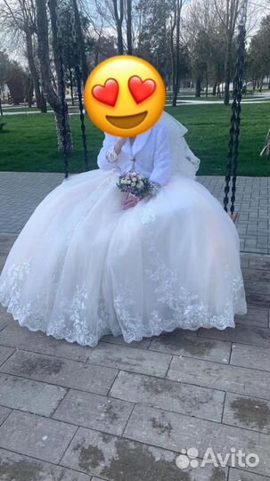 Свадебное платье пышное