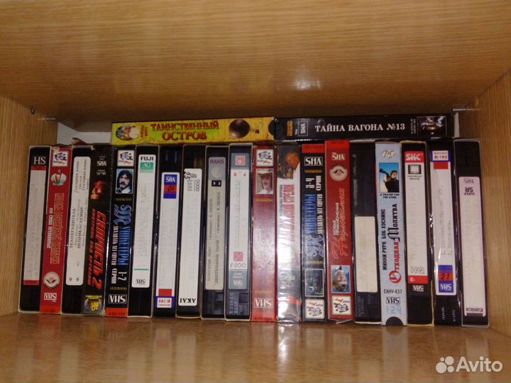 Видеокассеты vhs бу