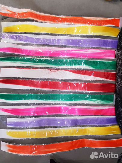 Цветные пряди для украшения волос