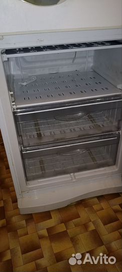 Холодильник атлант двухкамерный