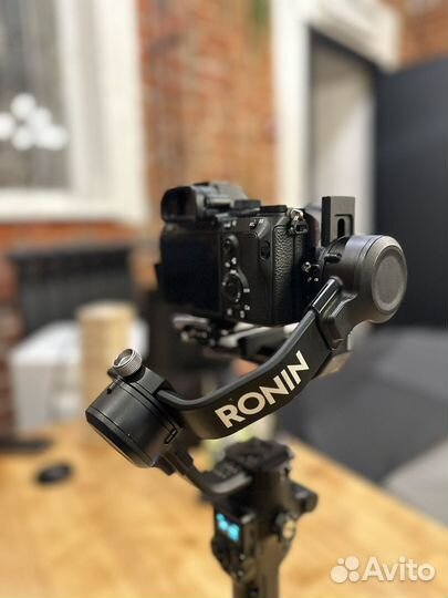 Стабилизатор для съемки DJI Ronin RSC 2