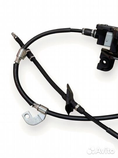 Тормоз стояночный 597002W800