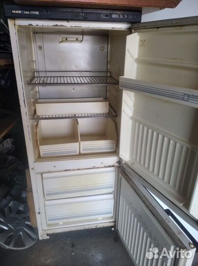 Холодильник б/у
