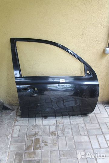 Дверь передняя правая Nissan Micra (K12E) 2002
