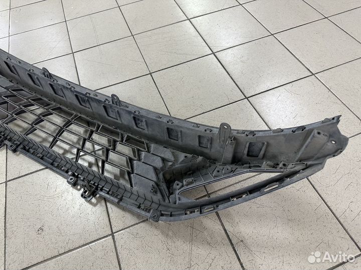 Решетка бампера нижняя Киа Церато Kia Cerato BD