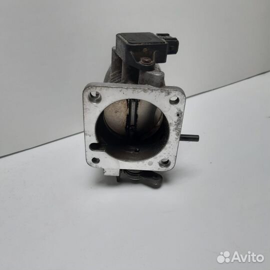 Дросcельная заслонка Opel Vectra A 1988-1995