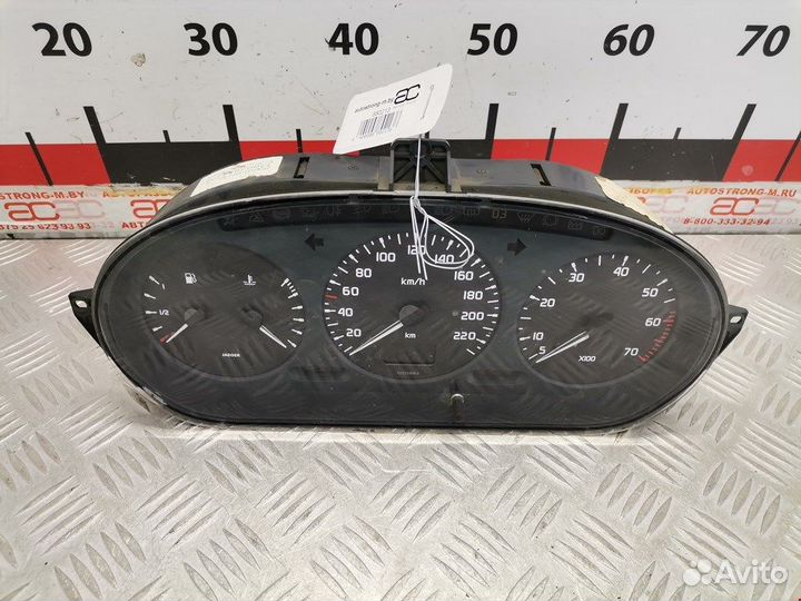 Панель для Renault Megane 1