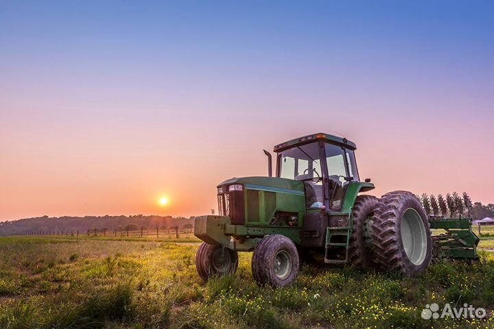 Тракторист на поля (Вахта)