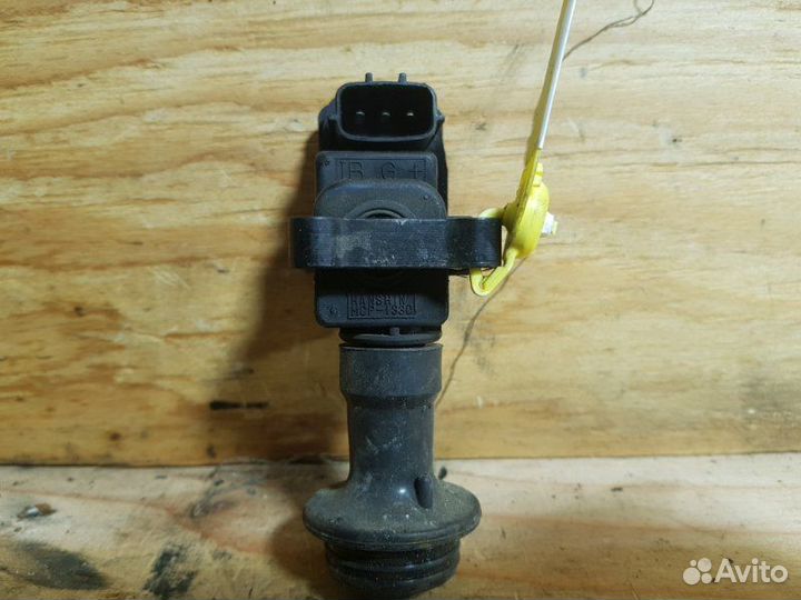 Катушка зажигания Nissan Laurel GC34 RB25DE 1996