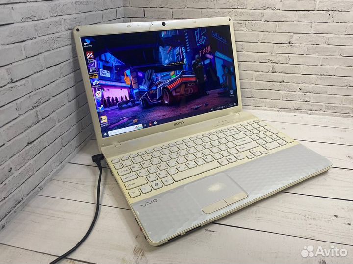 Игровой ноутбук Sony i7 / 8Gb / SSD + HDD / 4 ядра