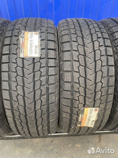 Yokohama Ice Guard G075 235/60 R16 100Q