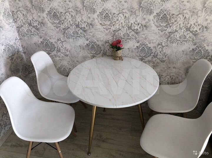 2-к. квартира, 50 м², 8/9 эт.