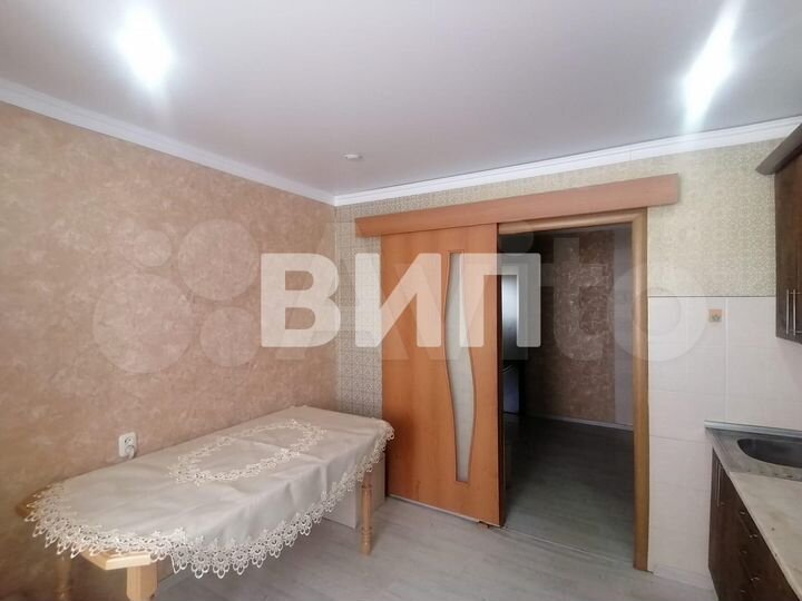 3-к. квартира, 70 м², 5/5 эт.