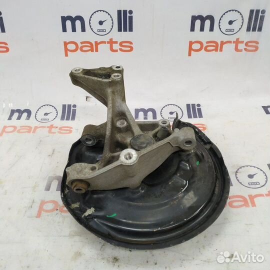 Кулак поворотный задний правый Audi Q3 8U 2014