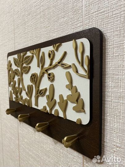 Ключница настенная из дерева