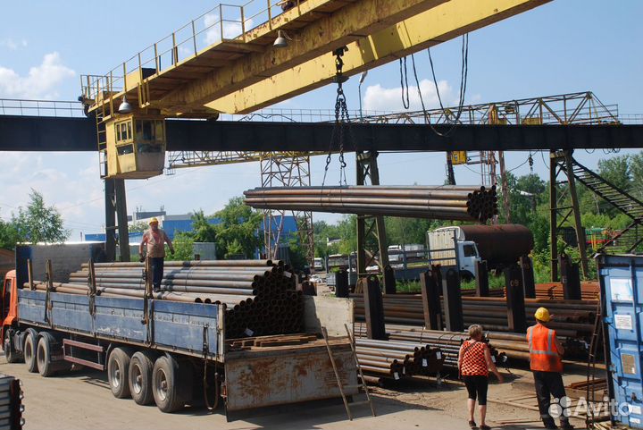 Грузоперевозки фура