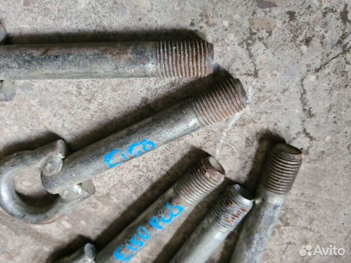 Крюк буксировочный Toyota Corolla E150 2008