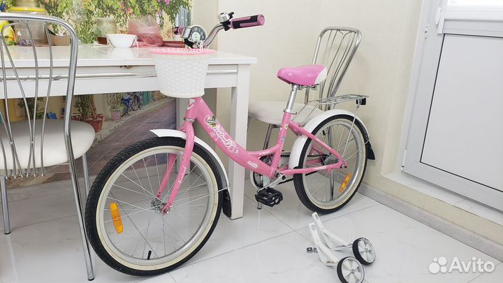 Детский велосипед novatrack Girlish line-20