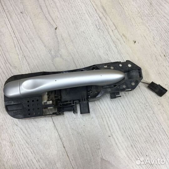 Ручка двери наружная Внешняя Renault fluence Прав