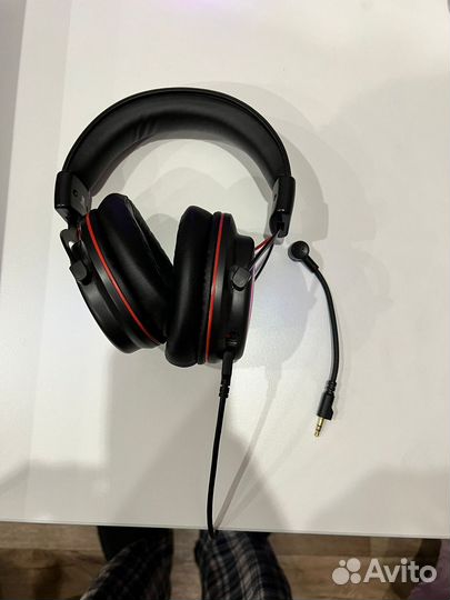 Игровые наушники