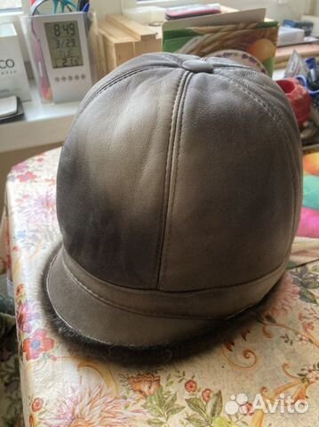 Шапка кожаная женская зимняя