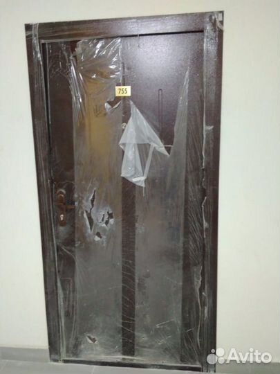 Дверь входная металлическая