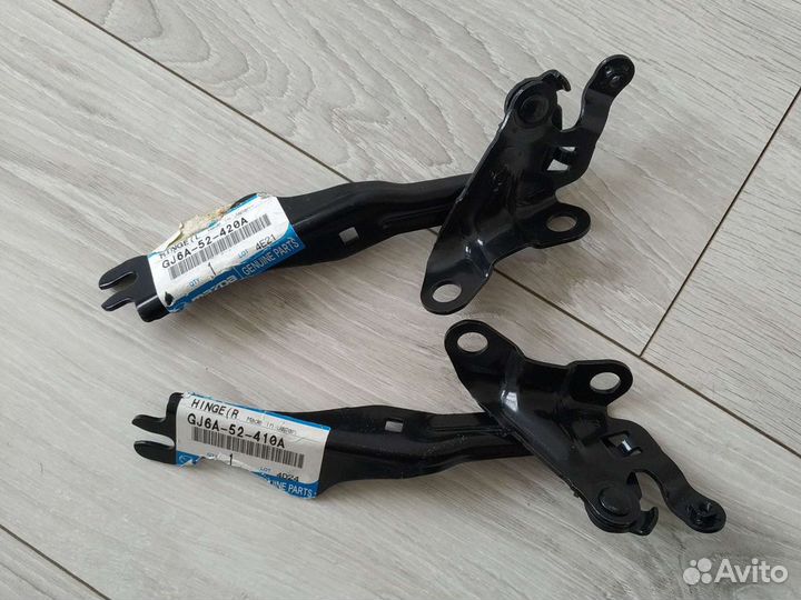 Петли капота Мазда 6 GJ6A52410A.GJ6A52420A
