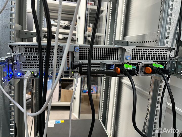 Сервер Dell PowerEdge R740