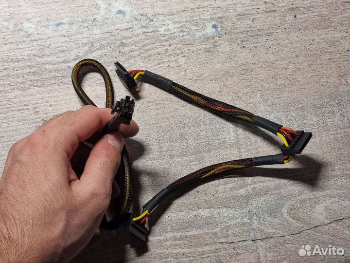 Кабели для PC: PCI-E, SATA, molex, соединитель бп