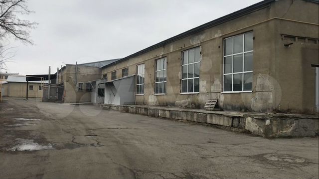 Склад, 1800 м²
